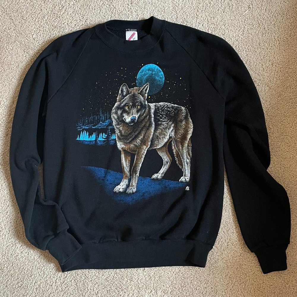 Jerzees Black Wolf Graphic Crewneck Sweatshirt with Blue Moon
